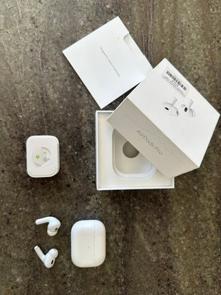 Auriculares AirPods Pro 2ª Gen Carga MagSafe USB-C