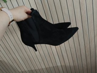 Botines negros tacón fino