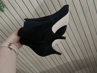 Botines negros tacón fino