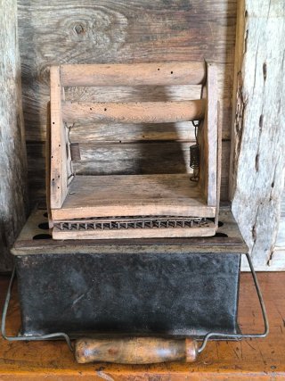 Antigua herramienta de panadería