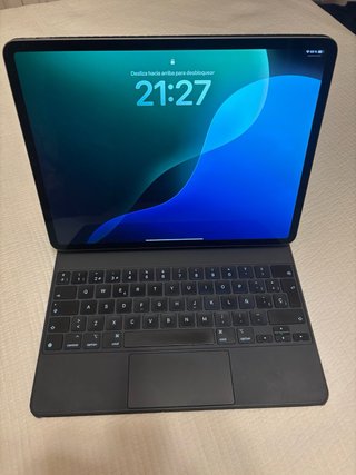 iPad Pro 12.9 4ª Gen + Magic keyboard