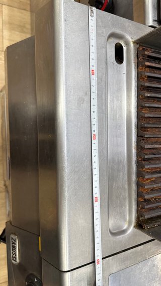Parrilla industrial Zanussi linea 900 en oferta