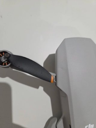 DJI Mini 2 Fly More Combo Drone