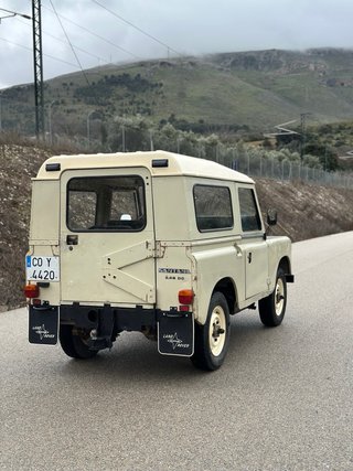 Land Rover Santana 88 motor 2.500