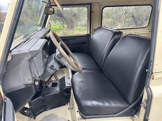 Land Rover Santana 88 motor 2.500