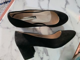 Zapatos tacón bajo negros Springfield talla 37