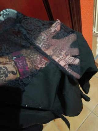 Camisa Stradivarius Negra Encaje