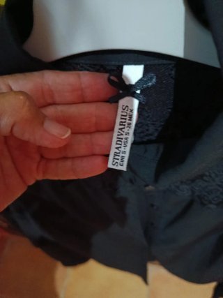 Camisa Stradivarius Negra Encaje