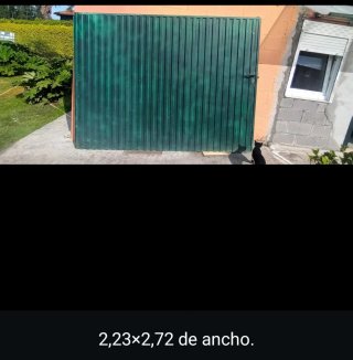 Puerta corredera galvanizada en Cambre