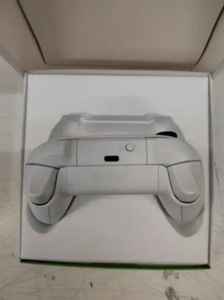 Mando Xbox Robot White