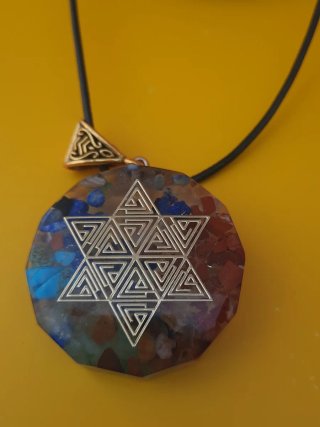 Colgante y pulsera chakras