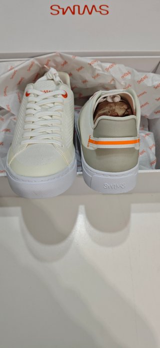 Zapatillas Swims blanco crudo Talla 40. Nuevas
