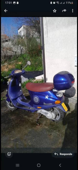 Vespa Primavera 49cc Azul
