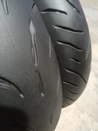 Bridgestone Battlax T32 120/70-17 y 180/55-17