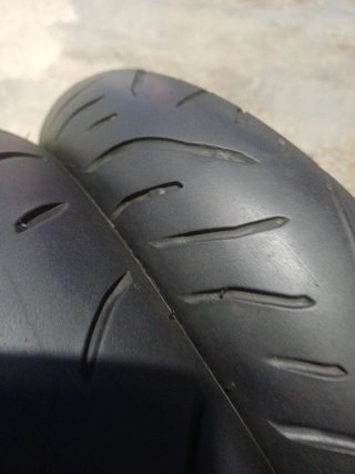 Bridgestone Battlax T32 120/70-17 y 180/55-17