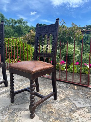 Conjunto 4 sillas y 2 sillones madera