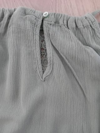 Top H&M Divided verde talla XS