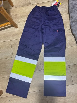 Pantalones de trabajo azul con reflectantes