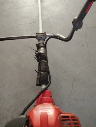 Desbrozadora Husqvarna 143 RII