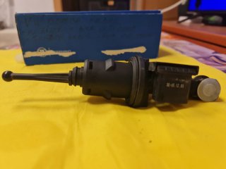 Bomba Embrague VWG 1K0721388F