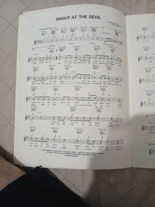 Libro de Guitarra Mötley Crüe