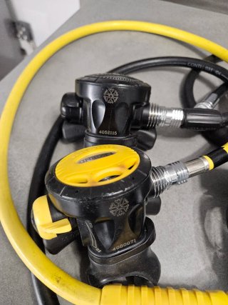 Regulador de buceo Aqua Lung Titan LX