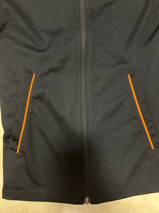 Chaqueta Nike Negra con Detalles Naranja