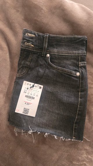 Falda pantalón Bershka negra/gris Talla 34