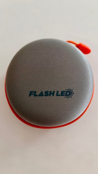 Baliza V16 Flash Led SOS conectada