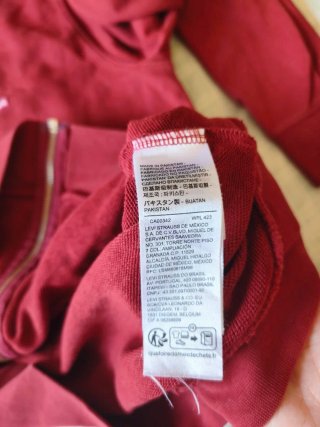 Sudadera Levi's Roja con Cremallera