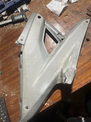 Carenado Yamaha Aerox Gris