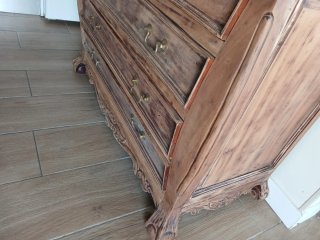 Mueble  estilo Luis XV madera y cristal