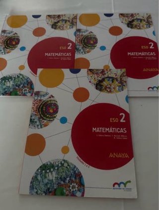 Vendo libros matemáticas 2• ESO , a 10€ los tres.