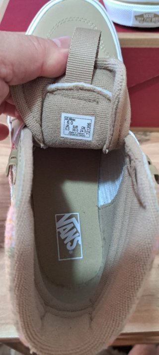 Scarpe Vans alte beige e rosa