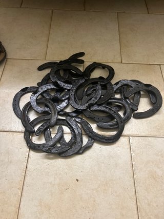 Herraduras antiguas de metal