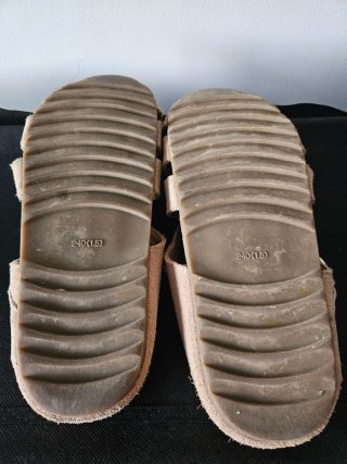 Zuecos sandalias Limm beige
