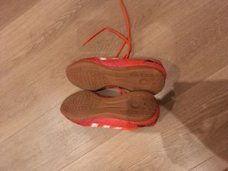 Zapatillas Adidas Rojas y Blancas