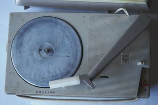 Tocadiscos Philips AG4000E para RESTAURAR