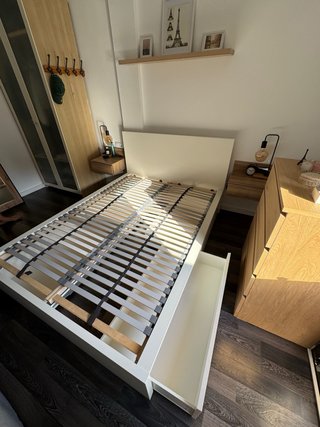 Cama ikea 155x210 con 4 cajones y cabecero