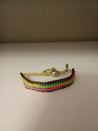 4 Pulseras Tejidas Arcoíris