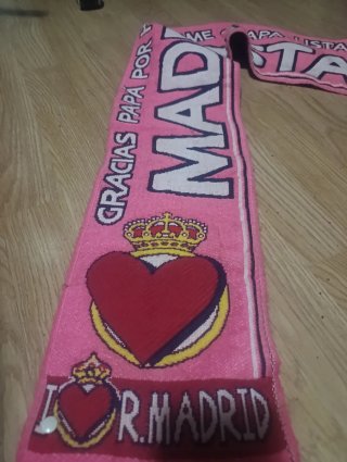 Bufanda Real Madrid Rosa Corazón