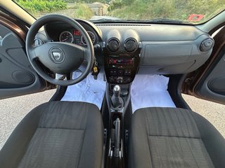 Dacia Duster ( 31800 kms )