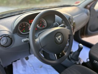 Dacia Duster ( 31800 kms )