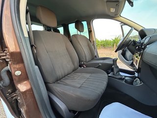 Dacia Duster ( 31800 kms )