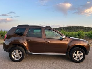 Dacia Duster ( 31800 kms )
