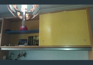 Mueble TV madera puerta corredera