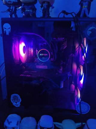 PC Gaming RTX 5070 Ryzen 7 5700x 32GB RAM 1TB SSD