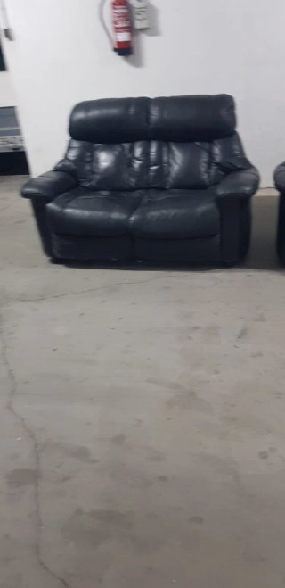 Conjunto Sofá y Sillón Piel Negro