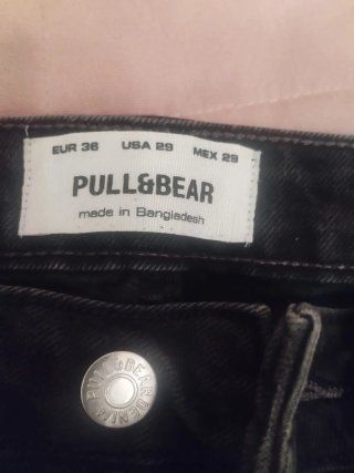 Vaqueros cortos Pull&Bear hombre negros
