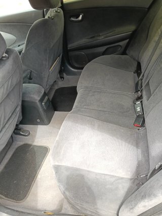 Nissan Primera 2003